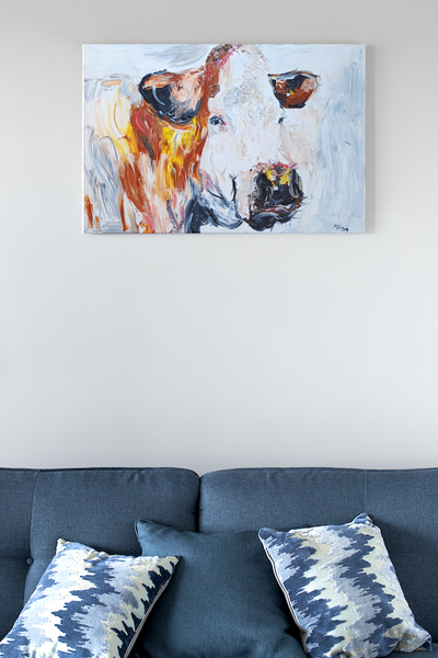 Bella is a signed, original, acrylic painting on canvas by Maire Claire Allsopp. Marie-Claire’s collections of artwork has continued to grow, 'Bella' is from her original iconic cow collection.